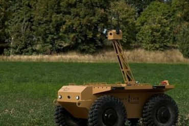 На фронте военные тестируют наземного робота UGV Sirko