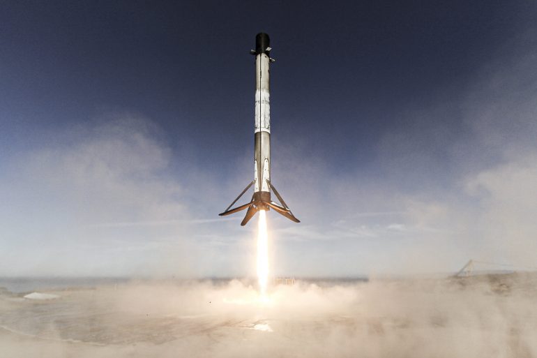 Ступінь ракети SpaceX Falcon 9, яка здійснила рекордні 19 запусків, потонула у океані