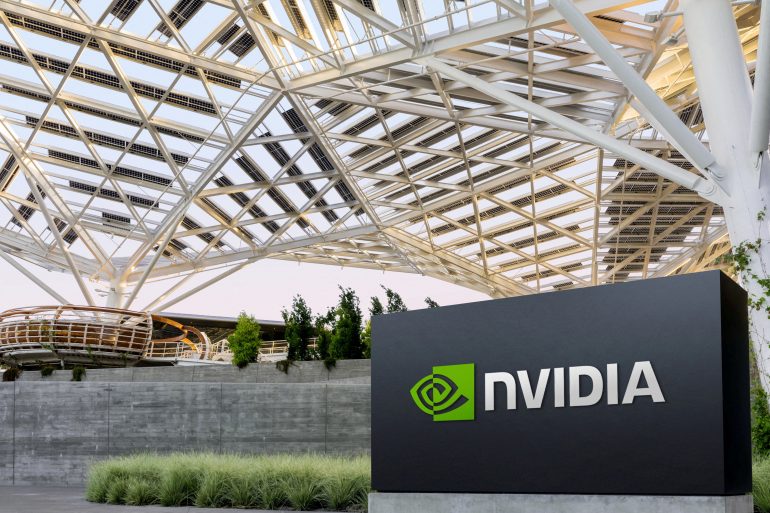 Nvidia розробить спеціальну версію відеокарти GeForce RTX 4090, щоб обійти санкції США проти Китаю