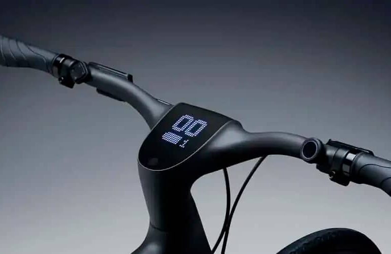 У Китаї випустили електровелосипед з вбудованим ChatGPT