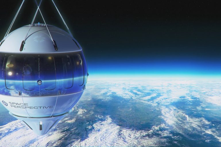 Стартап Space Perspective показав капсулу, яка буде підіймати туристів у стратосферу на повітряній кулі