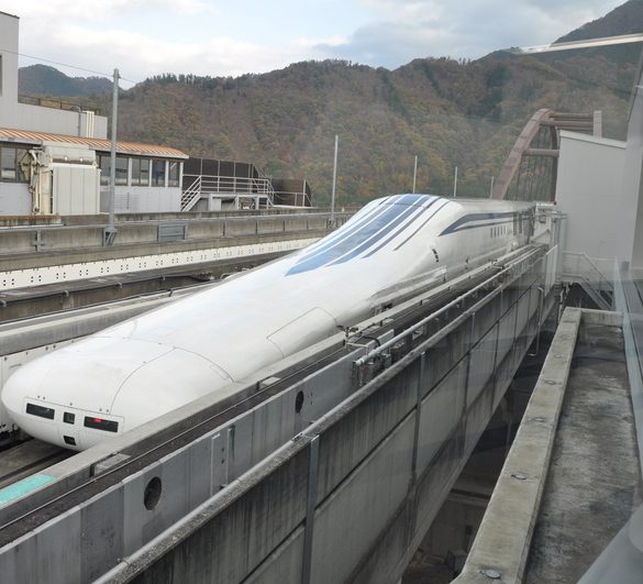 В Японії відмовилися від запуску в 2027 році лінії поїздів на магнітній подушці в 286 км