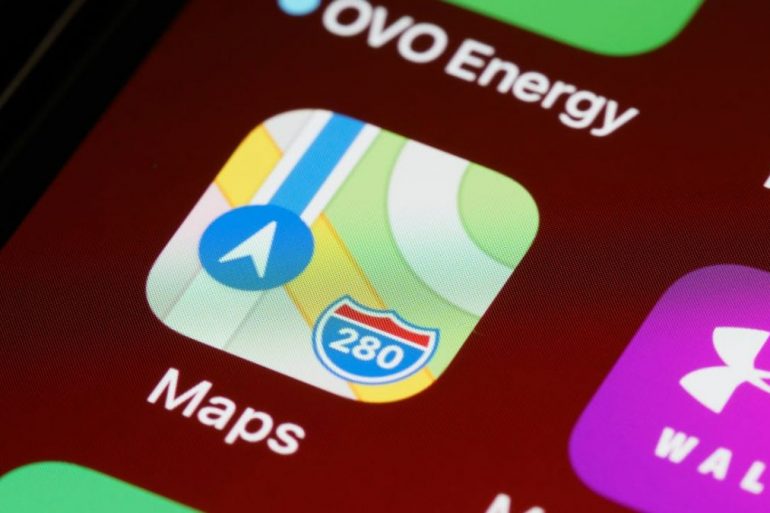 Після 12 років, Apple Maps нарешті отримала вебверсію